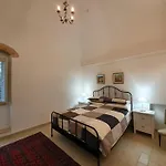 Casa de Férias Casa Santa Maria - Beautifully Restored House In Centro Storico Basilicata Puglia Irsina