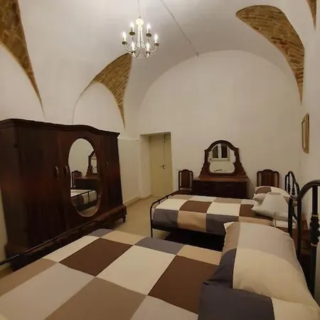 Casa Santa Maria - Beautifully Restored House In Centro Storico Basilicata Puglia Irsina